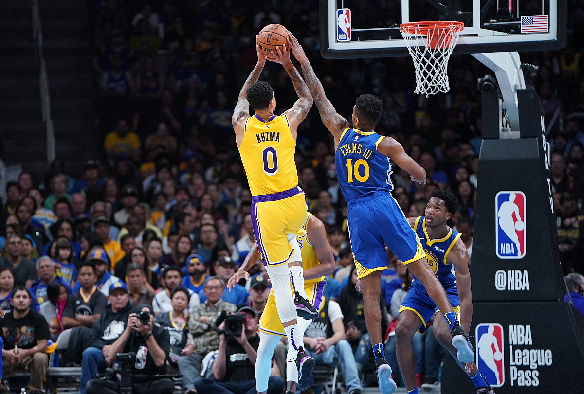 南宫28-清晨体能课后，金州勇士主帅复盘备战NBA季后赛，信心回归，训练强度明显提升的简单介绍