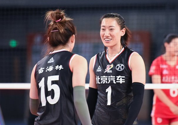 南宫28-包含巴特勒新星逆转表现惊艳，塞尔维亚队未来可期！的词条