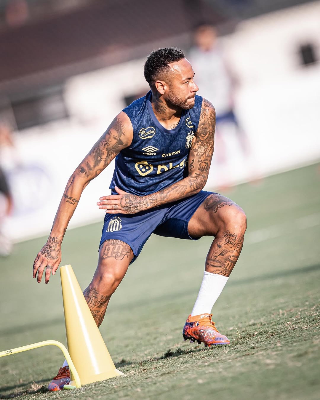 关于内马尔连续十场比赛得分超过战术调整,勇士挑战极限!的信息 关于内马尔连续十场比赛得分超过战术调整,勇士挑战极限!的信息